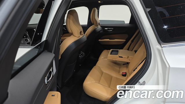 Volvo XC60 (II) D5 Inscription 2019 — фото 12