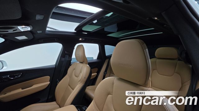 Volvo XC60 (II) D5 Inscription 2019 — фото 15