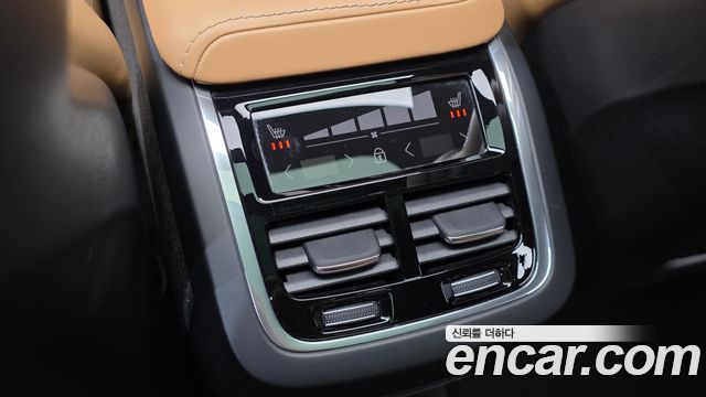 Volvo XC60 (II) D5 Inscription 2019 — фото 20