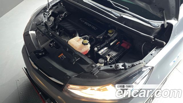 Chevrolet Trax 1.6 Diesel Premier 2019 — фото 6