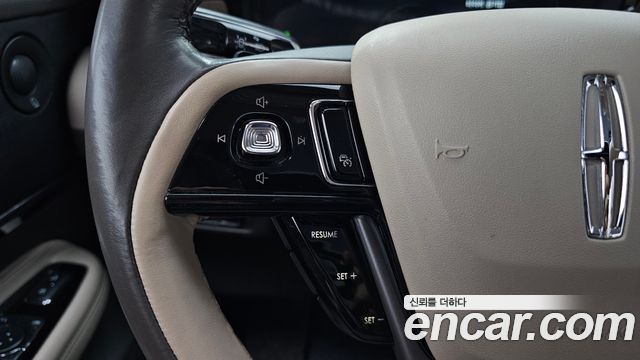 Lincoln Corsair 2.0 Reserve AWD 2022 — фото 22