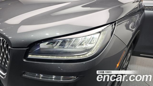 Lincoln Corsair 2.0 Reserve AWD 2022 — фото 28