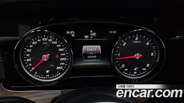 Mercedes-Benz E-Class (W213) E220d 4MATIC Exclusive 2019 — фото 8