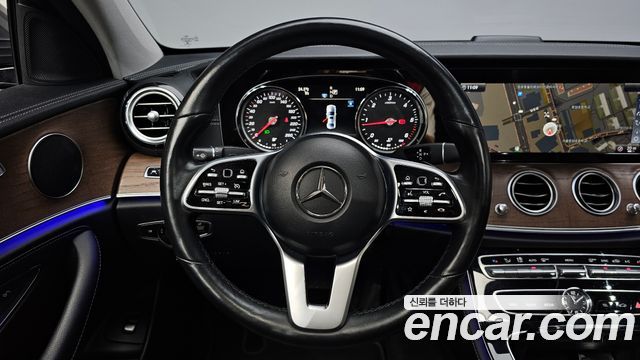 Mercedes-Benz E-Class (W213) E220d 4MATIC Exclusive 2019 — фото 12