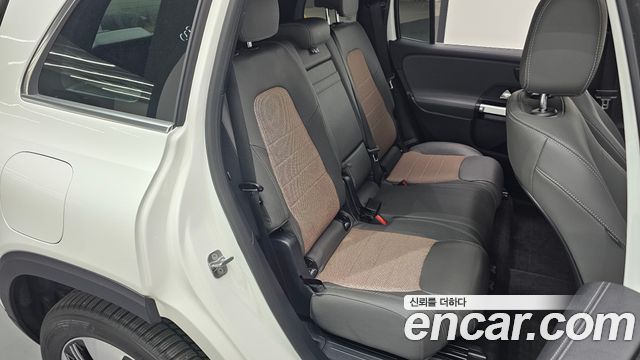 Mercedes-Benz EQB (X243) EQB300 4MATIC Electric Art 2024 — фото 11