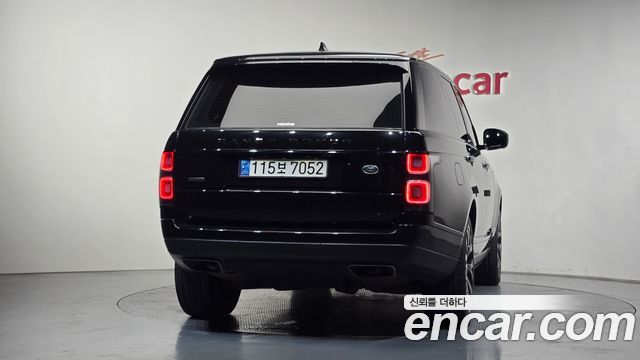 Land Rover Range Rover (IV) 4.4 SDV8 AB DIESEL 2018 — фото 4