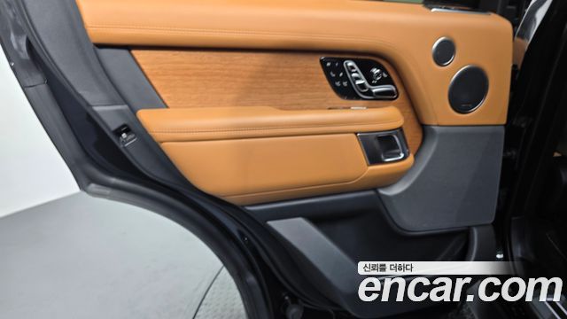 Land Rover Range Rover (IV) 4.4 SDV8 AB DIESEL 2018 — фото 25