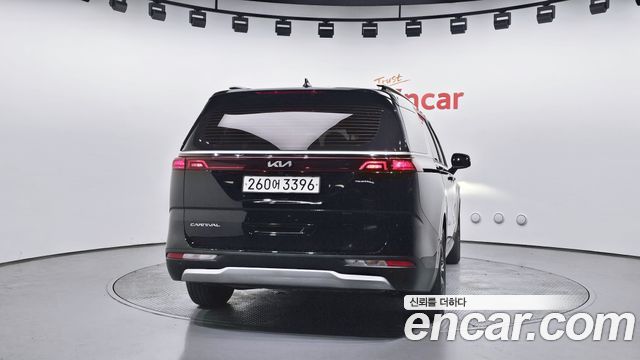 Kia Carnival (IV) Diesel 9-Seater Prestige 2022 — фото 4