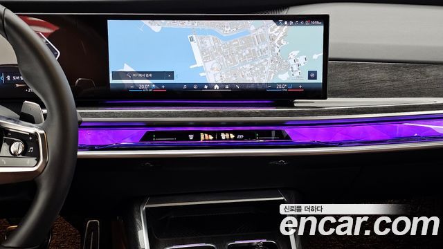 BMW 7 Series (G70) 740i xDrive M Sport Limited 2024 — фото 14