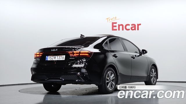 Kia K3 (II) 1.6 Prestige 2024 — фото 2