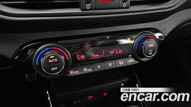 Kia K3 (II) 1.6 Prestige 2024 — фото 16