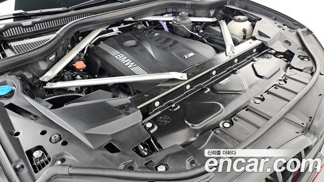 BMW X6 (G06) xDrive40i M Sport Pro Special Edition 2025 — фото 6