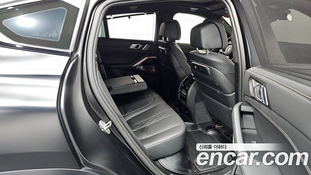 BMW X6 (G06) xDrive40i M Sport Pro Special Edition 2025 — фото 11