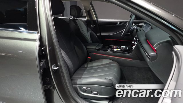 Genesis G80 (RG3) Gasoline 2.5 Turbo 2WD 2026 — фото 11