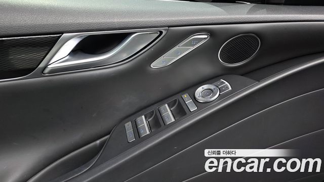 Genesis G80 (RG3) Gasoline 2.5 Turbo 2WD 2026 — фото 18