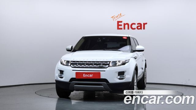 Land Rover Range Rover Evoque 2.2 SD4 Pure 2015 — фото 3