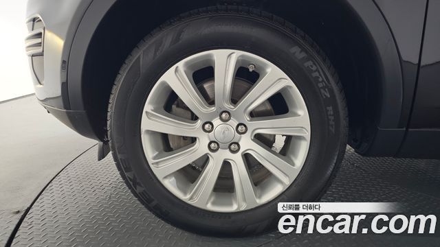 Land Rover Discovery Sport 2.0 TD4 SE 2016 — фото 5