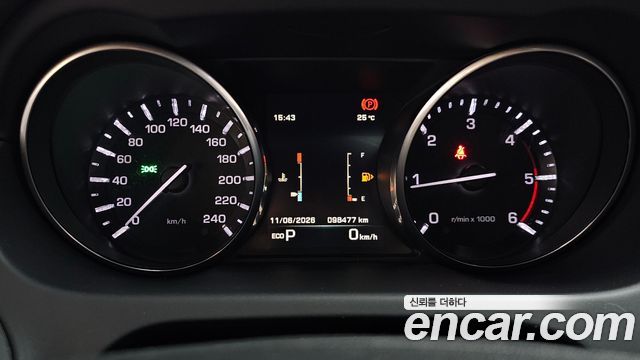 Land Rover Discovery Sport 2.0 TD4 SE 2016 — фото 8