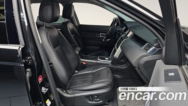 Land Rover Discovery Sport 2.0 TD4 SE 2016 — фото 12