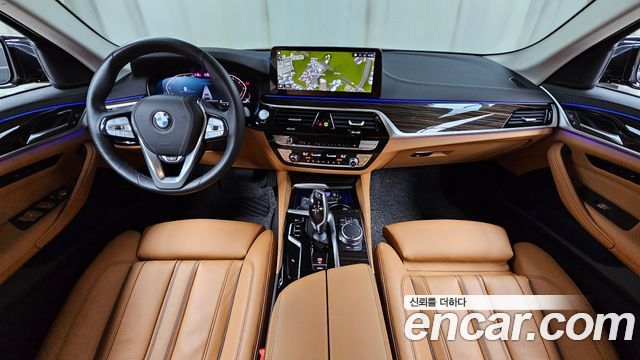 BMW 5 Series (G30) 520i Luxury 2023 — фото 7