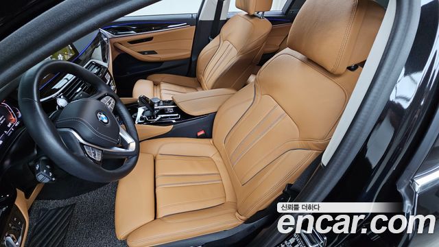 BMW 5 Series (G30) 520i Luxury 2023 — фото 10