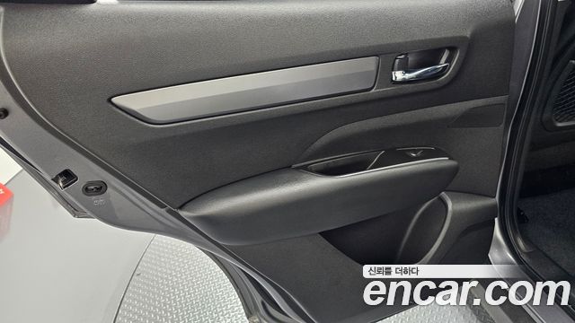 Renault Korea QM6 2.0 LPe LE 2WD 2023 — фото 25