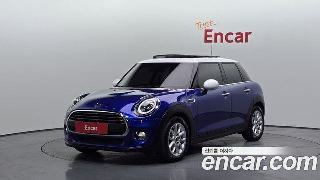 MINI Cooper 5Door HIGH 3rd 2019 — фото 1