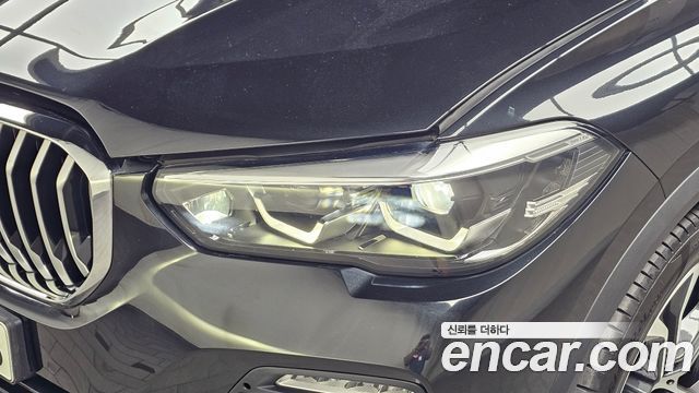 BMW X5 (G05) xDrive 40i xLine 2021 — фото 22