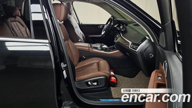 BMW X5 (G05) xDrive 40i xLine 2021 — фото 26
