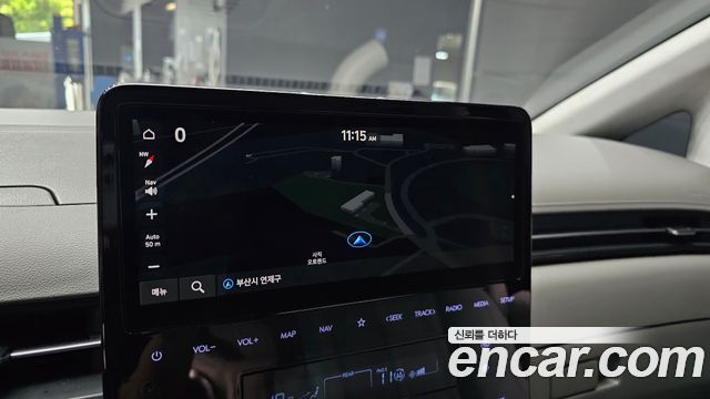 Hyundai Staria Lounge 7-Seater Limousine 2022 — фото 13