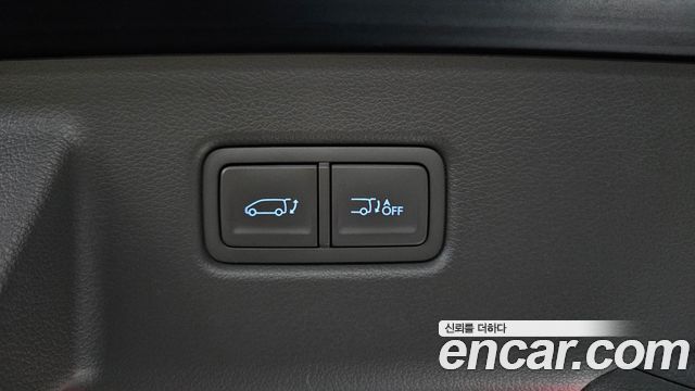 Hyundai Staria Lounge 7-Seater Limousine 2022 — фото 31