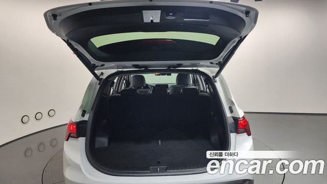 Hyundai Santa Fe Diesel 2.2 2WD Prestige 2021 — фото 19