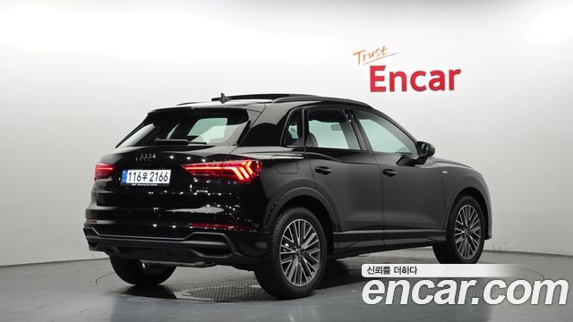 Audi Q3 (F3) 40 TFSI Quattro Premium 2025 — фото 2