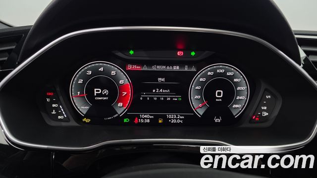 Audi Q3 (F3) 40 TFSI Quattro Premium 2025 — фото 8