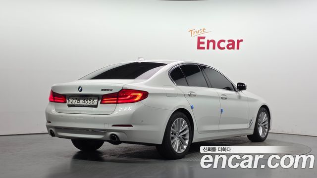 BMW 5 Series (G30) 520d Luxury Plus 2018 — фото 2