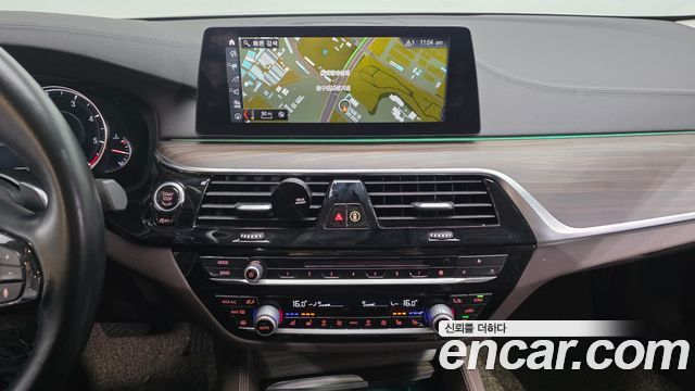BMW 5 Series (G30) 520d Luxury Plus 2018 — фото 13