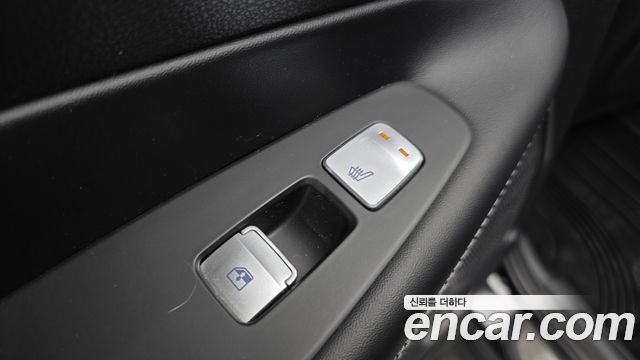 Hyundai Santa Fe Gasoline 2.5T 2WD Calligraphy 2021 — фото 18