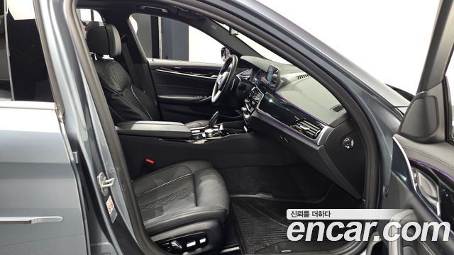 BMW 5 Series (G30) 530i M Sport Package Plus 2019 — фото 32