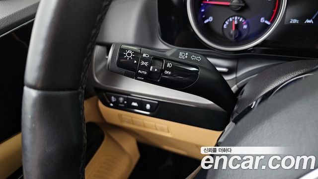 Kia Carnival (IV) Diesel 9-Seater Prestige 2021 — фото 14