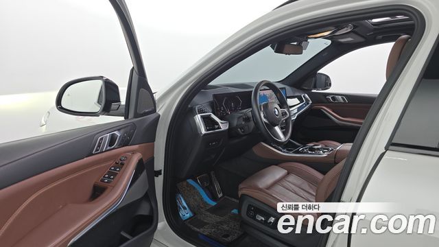 BMW X5 (G05) xDrive 40i M Sport 2024 — фото 10