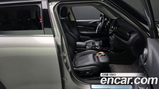 MINI Cooper D Clubman High 2nd 2019 — фото 26