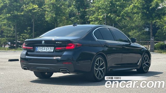 BMW 5 Series (G30) 530i M Sport Package 2022 — фото 2