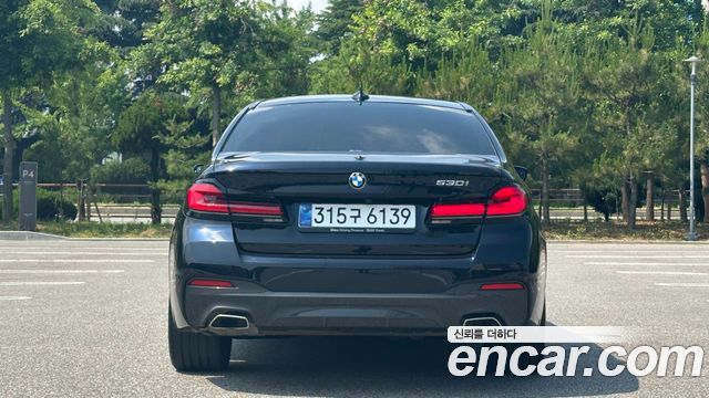 BMW 5 Series (G30) 530i M Sport Package 2022 — фото 4