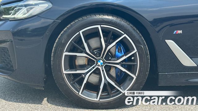 BMW 5 Series (G30) 530i M Sport Package 2022 — фото 5