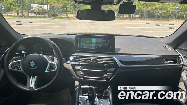 BMW 5 Series (G30) 530i M Sport Package 2022 — фото 7