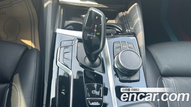BMW 5 Series (G30) 530i M Sport Package 2022 — фото 9