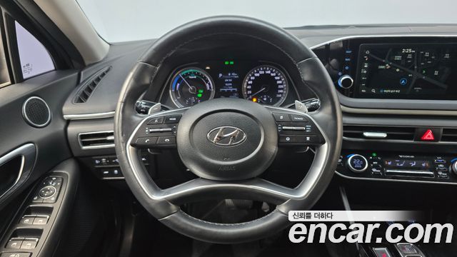 Hyundai Sonata Hybrid (DN8) Premium 2021 — фото 13