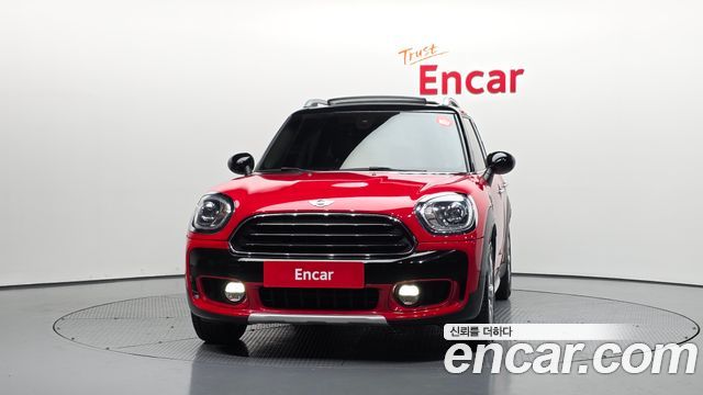 MINI Cooper D Countryman ALL4 2nd 2018 — фото 3
