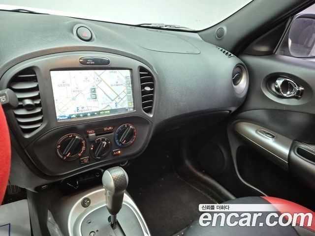 Nissan Juke 1.6 S F15 2014 — фото 9