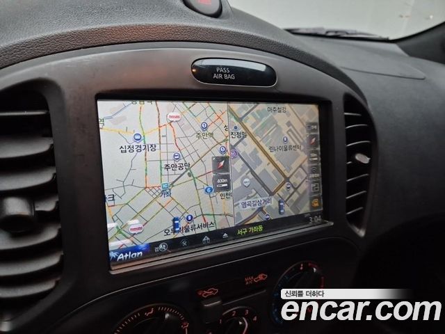 Nissan Juke 1.6 S F15 2014 — фото 15